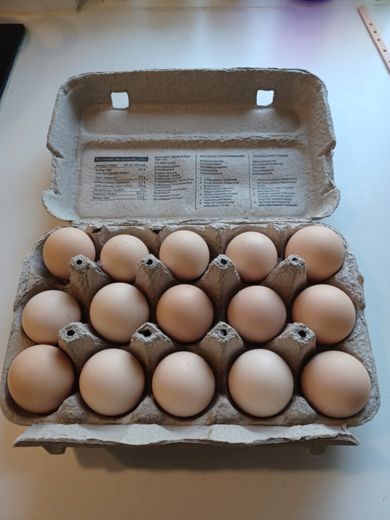 Siliteltyjen kanojen munia